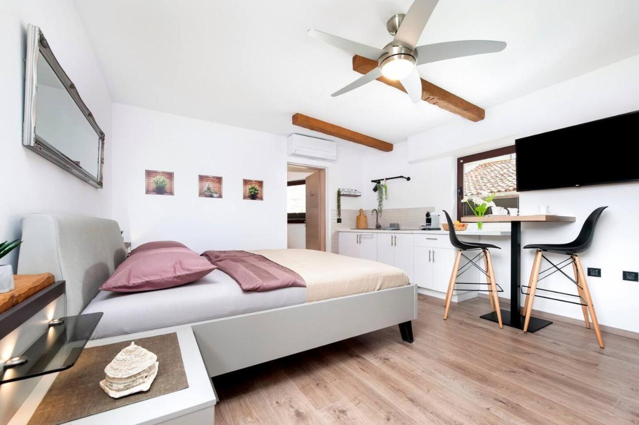 Appartement Kuca Melina à Rovinj Extérieur photo